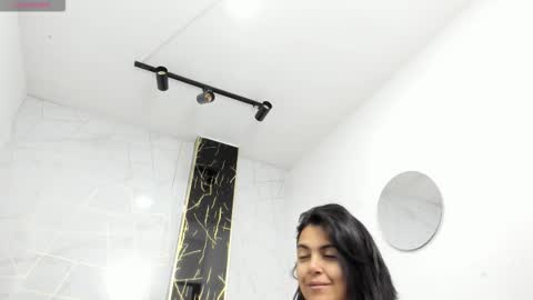 ...   ... online show from 01/12/26, 05:12