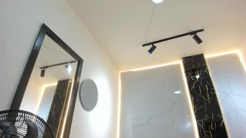 ...   ... online show from 02/01/26, 04:00