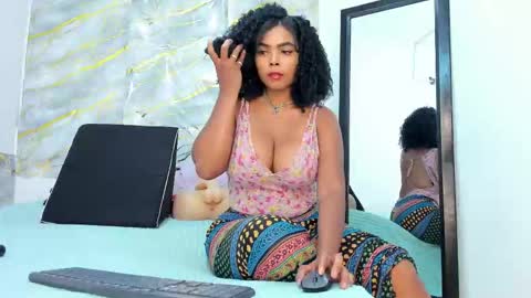 ciaraharrys online show from 12/15/25, 06:45