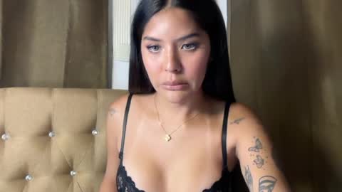 Snapshot of ciaxxxmendez chatting on 04/24/26, 09:12 ciaxxmendezz online show from 04/24/26, 09:12