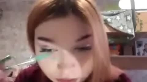 Snapshot of cicelylohry chatting on 10/18/25, 08:59 Hello Eva here   Help me to make 100 thumbs up 333 online show from 10/18/25, 08:59