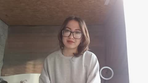 Olivia online show from 05/28/26, 11:40