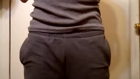 ciestep8216 online show from 01/12/25, 06:39