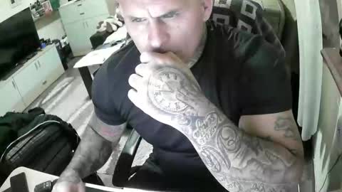 cikakure16081976 online show from 11/24/25, 04:51