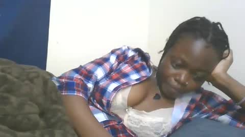 cilia petite online show from 10/28/25, 01:42