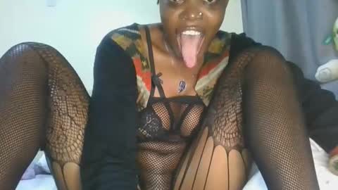 cilia petite online show from 05/28/26, 11:29