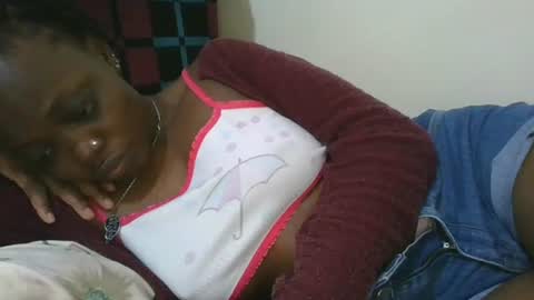 Snapshot of cilia_petite chatting on 07/08/26, 04:11 cilia petite online show from 07/08/26, 04:11