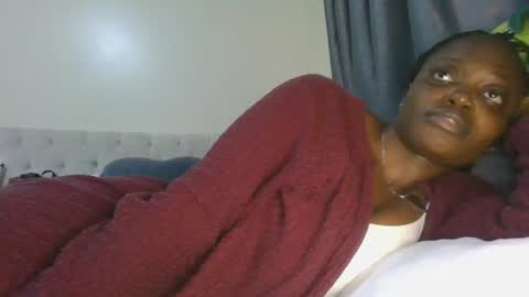 Snapshot of cilia_petite chatting on 07/11/26, 09:27 cilia petite online show from 07/11/26, 09:27