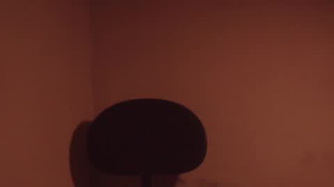 Snapshot of cincopulgadas chatting on 02/12/25, 05:48 Ernesto online show from 02/12/25, 05:48