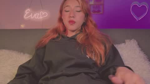 Snapshot of cinderella_lewis chatting on 04/04/26, 03:38 Sofi Eva and Mey online show from 04/04/26, 03:38