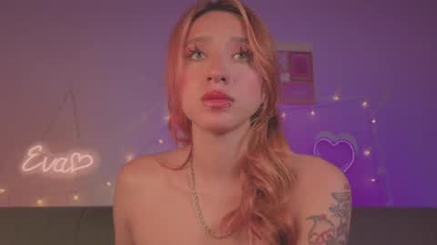 Snapshot of cinderella_lewis chatting on 04/12/26, 11:21 Sofi Eva and Mey online show from 04/12/26, 11:21