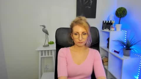 Cinderella online show from 02/17/26, 06:32