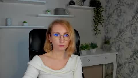 Cinderella online show from 02/19/26, 06:31