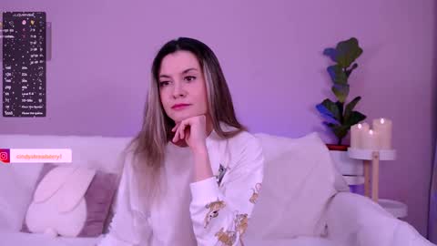 Cindy    online show from 11/12/25, 06:30