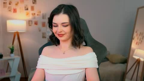 Snapshot of cindyclub_ chatting on 05/03/26, 03:12 Rebbeka online show from 05/03/26, 03:12