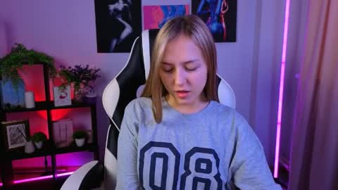 Snapshot of cindylovesmith chatting on 04/05/26, 05:59 cindylovesmith online show from 04/05/26, 05:59