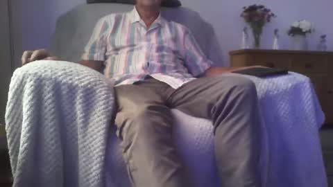 Cineman22 online show from 10/26/25, 02:01