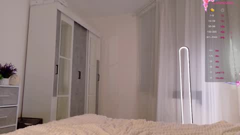 Maddy online show from 09/26/25, 05:44