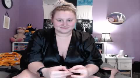 Cinna online show from 11/11/25, 10:04