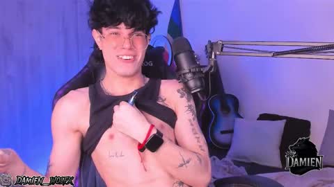 Snapshot of cinnamon_boyxxx chatting on 09/20/25, 02:45 David     Independent Model online show from 09/20/25, 02:45