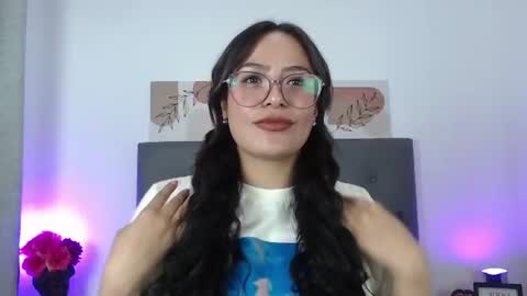 Snapshot of cinnamon_cake chatting on 07/28/26, 04:08 cinnamon_cake online show from 07/28/26, 04:08