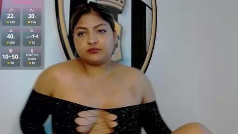 cinnamorena online show from 10/22/25, 05:19