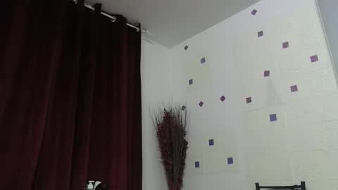 cinthia2525 online show from 01/10/25, 02:34