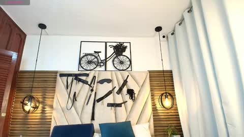 Snapshot of cinthiabaker chatting on 11/03/25, 11:55 cinthiabaker online show from 11/03/25, 11:55