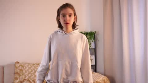 Snapshot of cinthiakrehbiel chatting on 03/28/26, 07:52 Lila 3 online show from 03/28/26, 07:52