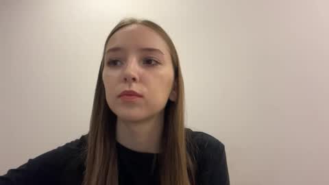 Snapshot of cinthiaprysock chatting on 04/17/26, 03:37 Aurora online show from 04/17/26, 03:37