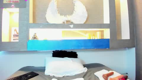 Snapshot of cinthya_mjs chatting on 02/24/25, 06:36 Cinthya  online show from 02/24/25, 06:36