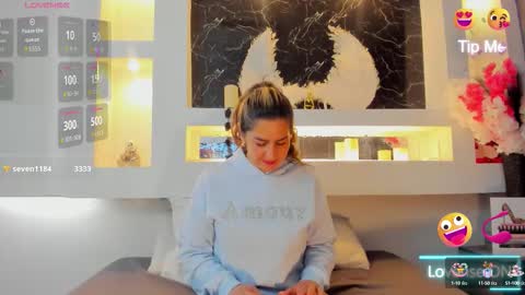 Snapshot of cinthya_mjs chatting on 09/09/25, 12:15 Cinthya  online show from 09/09/25, 12:15