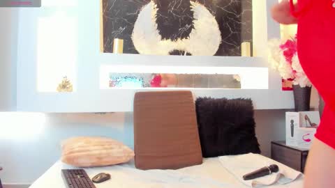 Snapshot of cinthya_mjs chatting on 11/20/25, 12:27 Cinthya online show from 11/20/25, 12:27