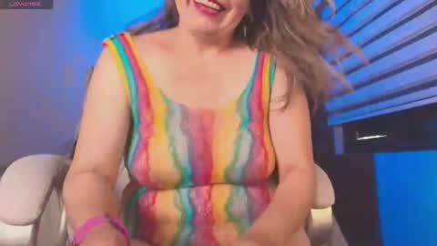 Snapshot of cinthya_roberts chatting on 06/12/26, 08:19 Cinthya online show from 06/12/26, 08:19