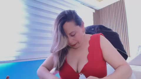 Snapshot of cinthya_roberts chatting on 06/22/26, 07:22 Cinthya online show from 06/22/26, 07:22