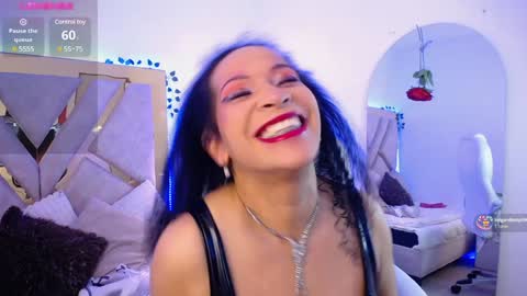 Snapshot of cintia_holms chatting on 01/17/25, 12:31 Cintia online show from 01/17/25, 12:31