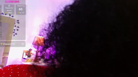 Snapshot of cintia_holms chatting on 02/06/25, 11:43 Cintia online show from 02/06/25, 11:43