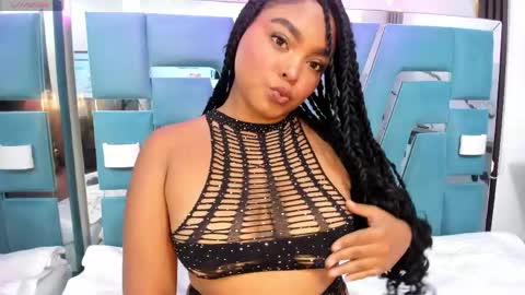 Snapshot of cintia_marc chatting on 04/30/26, 12:55 cintia_marc online show from 04/30/26, 12:55