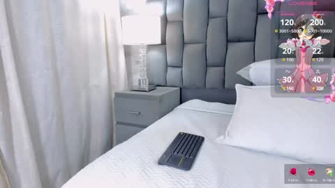 CintiaCollins  online show from 12/15/24, 03:02