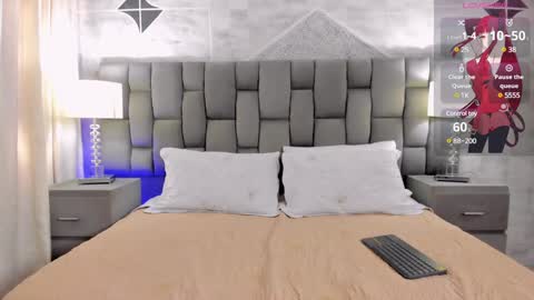 CintiaCollins  online show from 12/26/24, 07:49