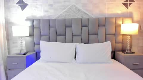 CintiaCollins  online show from 03/11/25, 08:42