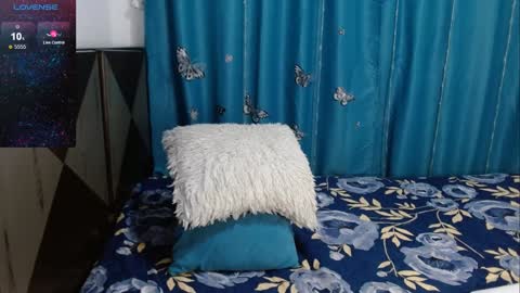 Snapshot of cintialorens1 chatting on 01/21/25, 07:58 joha natural hairy pussydont forget thumbs up online show from 01/21/25, 07:58