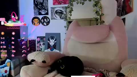 Snapshot of circe_l chatting on 07/25/26, 10:07 Paulina online show from 07/25/26, 10:07