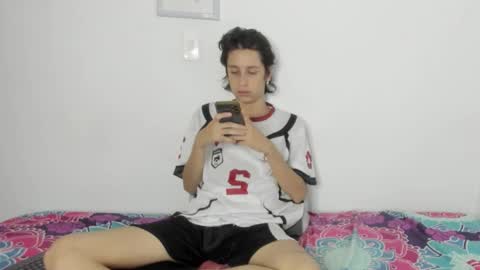 cirosky_elchicopolla online show from 02/18/26, 03:35