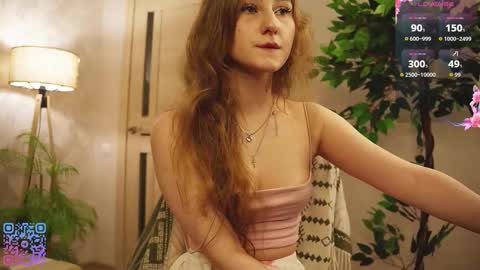 Snapshot of cirrusi chatting on 03/22/26, 01:25 Little Amy online show from 03/22/26, 01:25