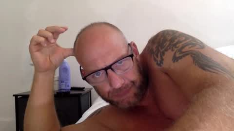 . online show from 11/12/25, 10:41