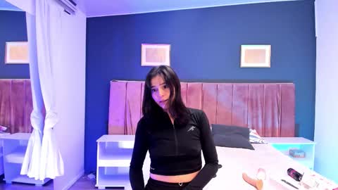 Anna online show from 01/07/26, 03:20