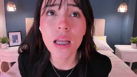 Snapshot of cityygirl_ chatting on 02/10/26, 03:43 Anna online show from 02/10/26, 03:43