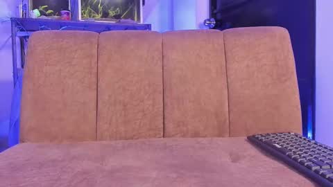 Snapshot of cj_davis1 chatting on 11/11/25, 02:39 cj_davis1 online show from 11/11/25, 02:39