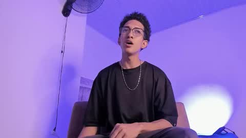 cj_davis1 online show from 01/05/26, 07:28